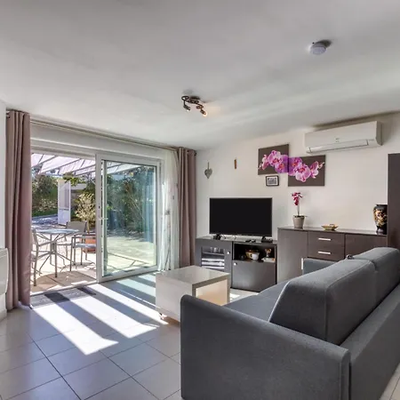 Charmante Location Vila Montagnac (Herault)