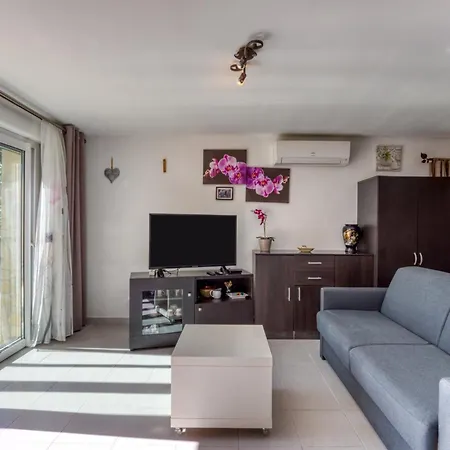 Charmante Location Montagnac (Herault)