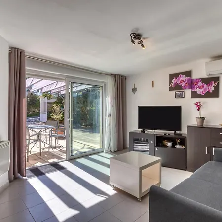 Charmante Location Montagnac (Herault)